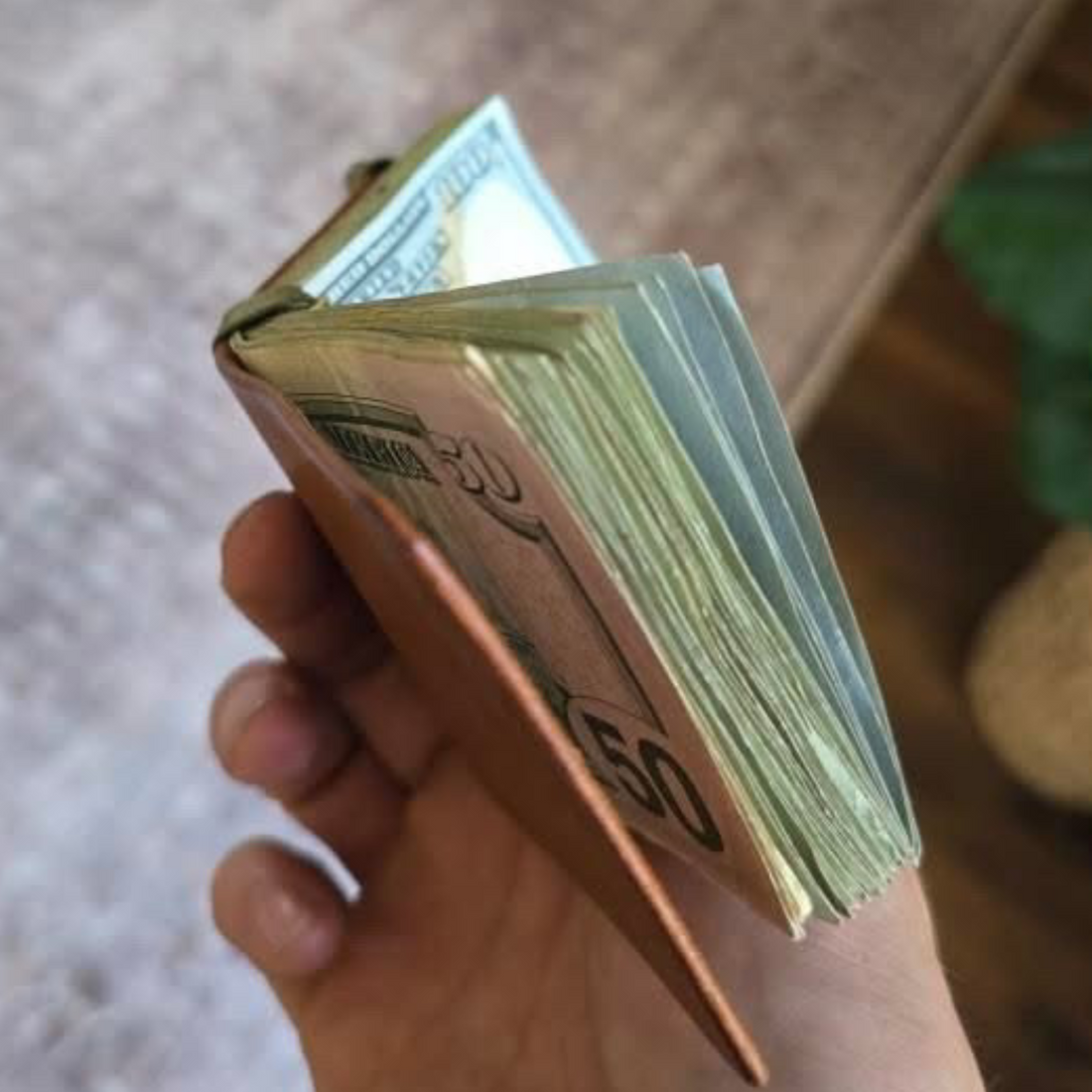 Cash Band – Premium Leather Money Organizer