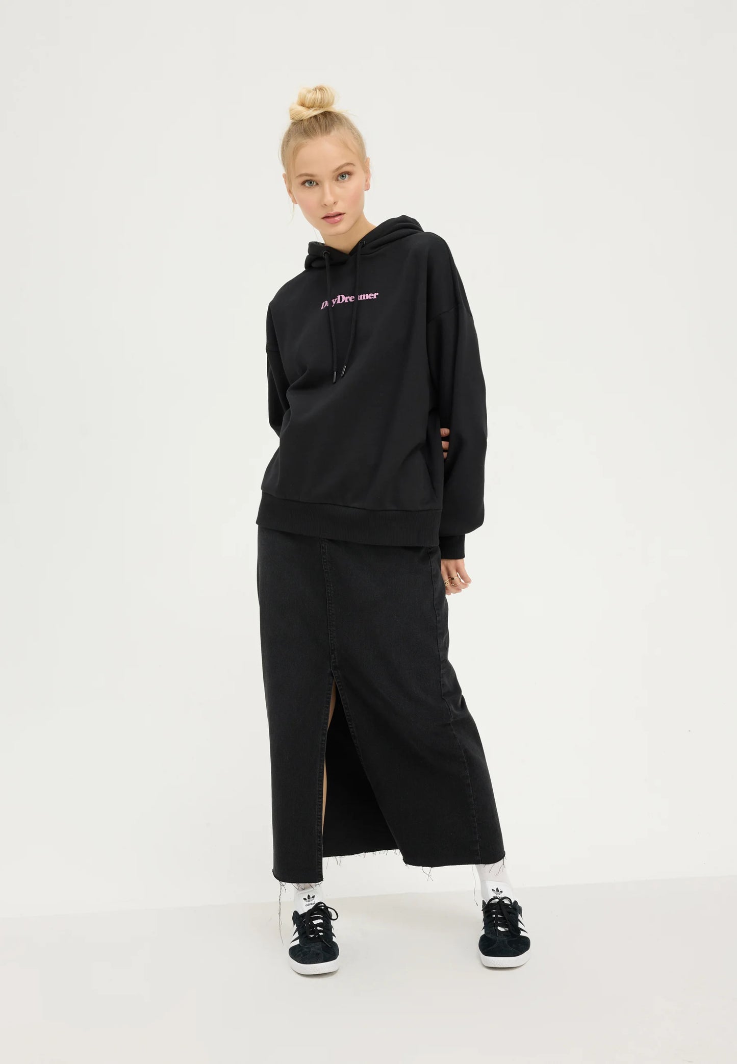 DayDreamer Oversized Black Hoodie for Women