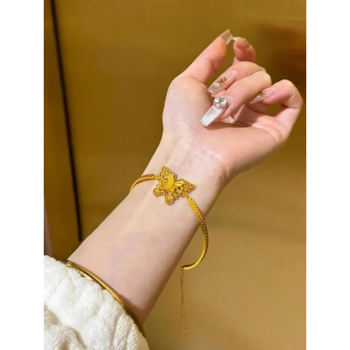 Butterfly Pattern Bracelet