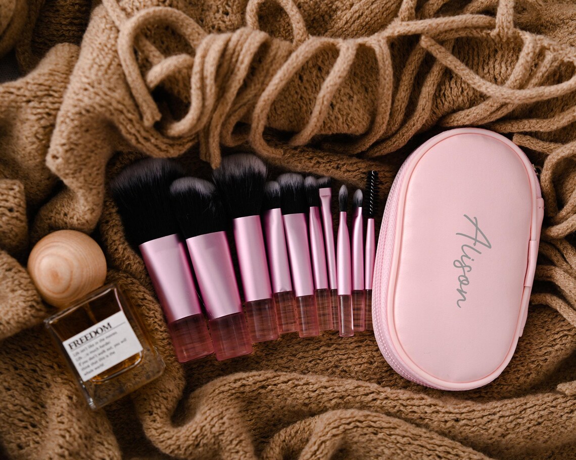 Personalized Makeup Brush Set with Travel Case